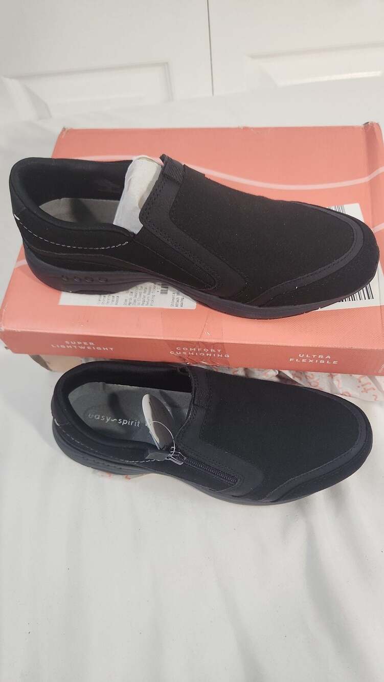 Easy Spirit Thallow Womens Moc Closed Toe Slip-On Shoe - ,